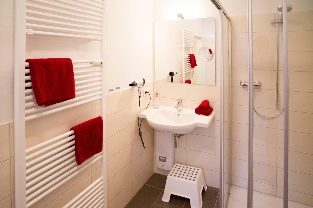 Weyher Aparthotel Экстерьер фото