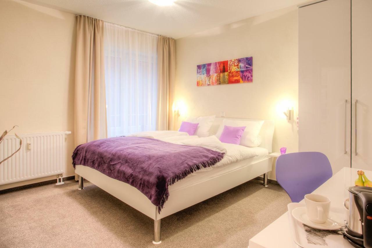 Weyher Aparthotel Экстерьер фото